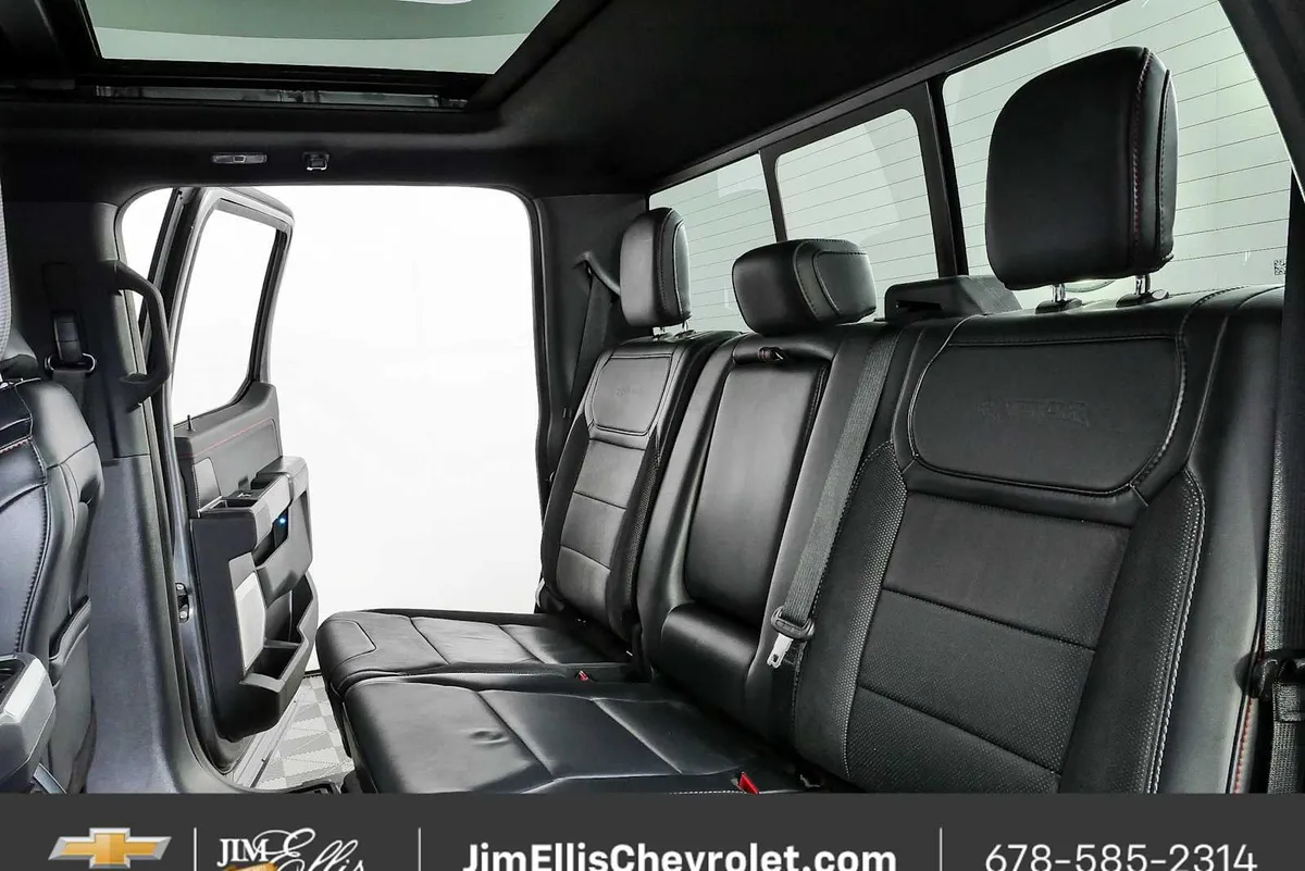 2024 Ford F-150 Raptor thumbnail 21