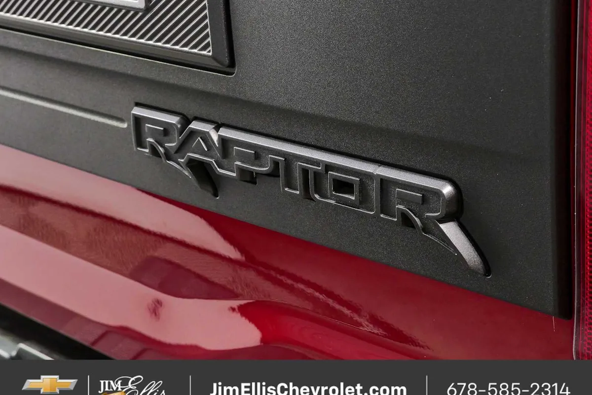 2024 Ford F-150 Raptor thumbnail 36