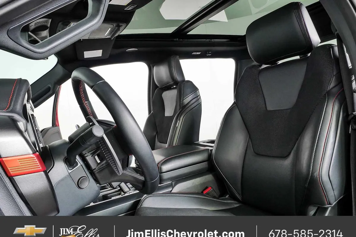 2024 Ford F-150 Raptor thumbnail 5