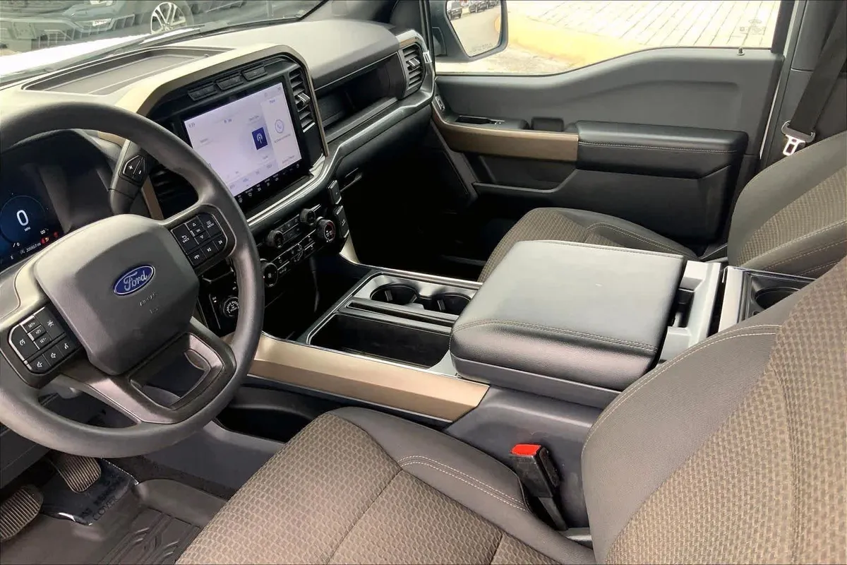 2024 Ford F-150 STX thumbnail 15