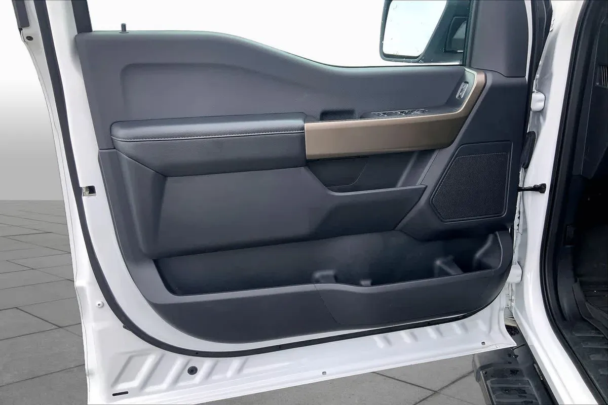 2024 Ford F-150 STX thumbnail 20