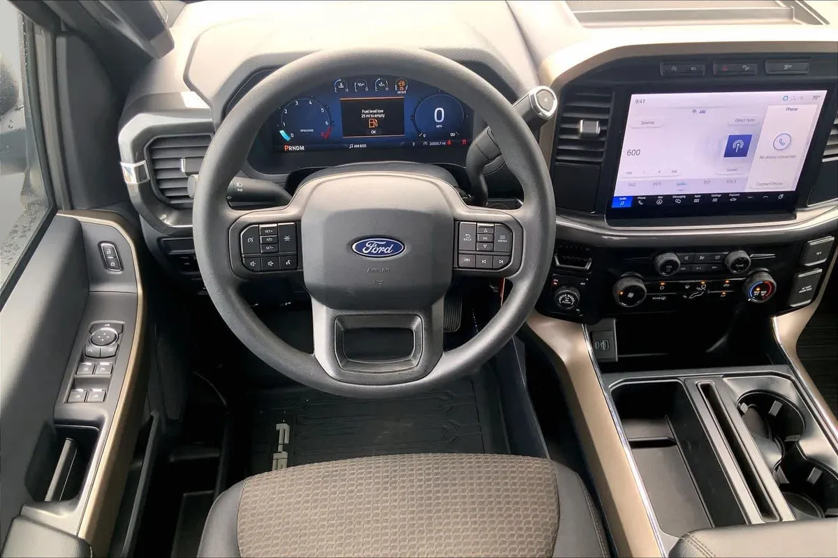 2024 Ford F-150 STX thumbnail 6