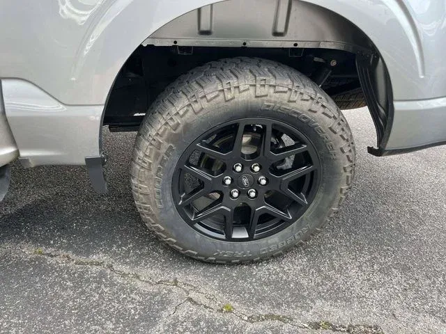 2024 Ford F-150 STX thumbnail 11