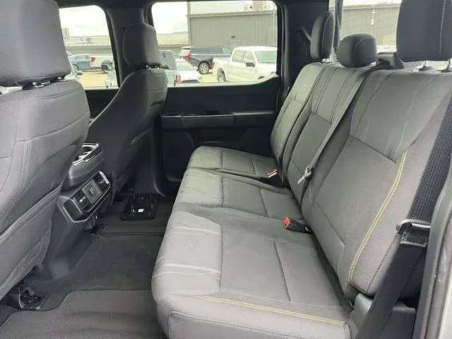 2024 Ford F-150 STX thumbnail 17