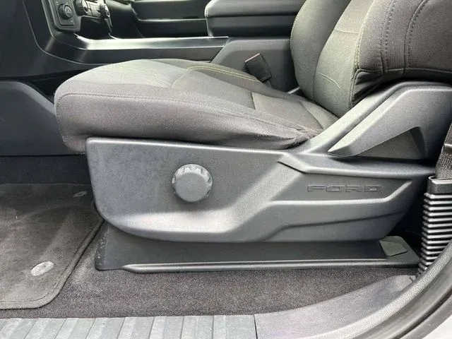 2024 Ford F-150 STX thumbnail 22