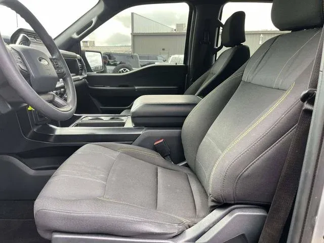 2024 Ford F-150 STX thumbnail 23