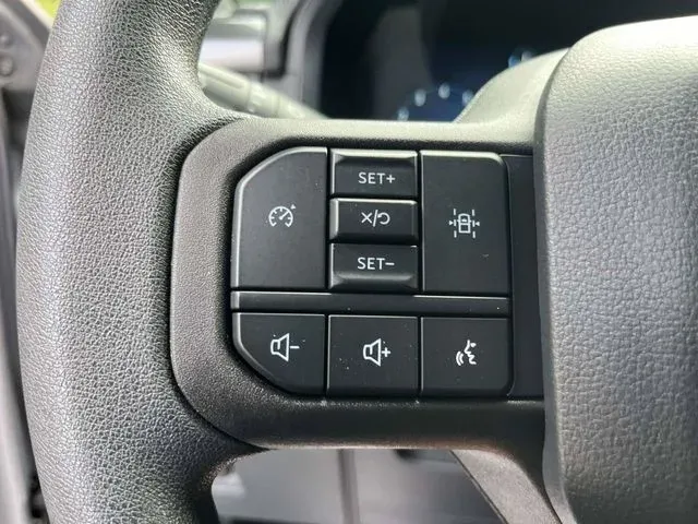 2024 Ford F-150 STX thumbnail 25