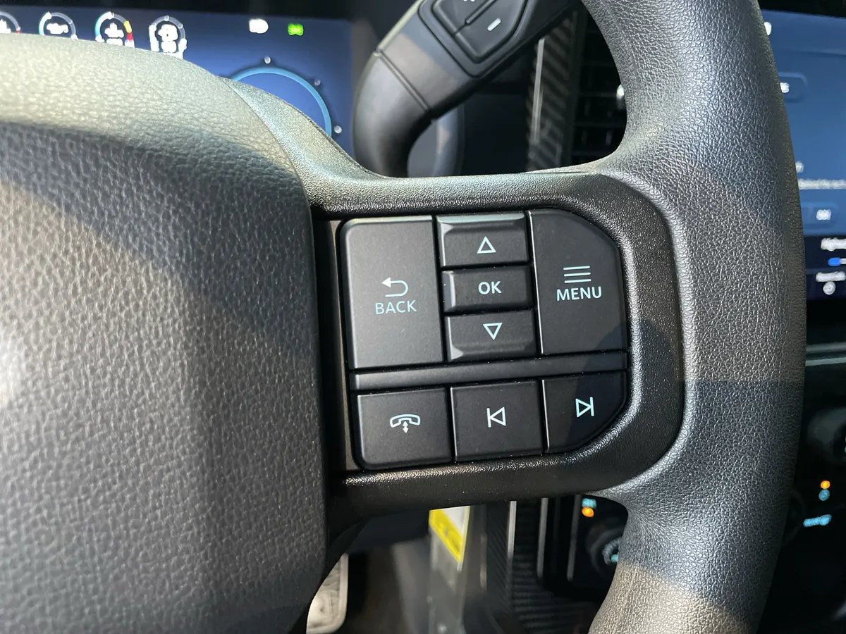 2024 Ford F-150 STX thumbnail 22