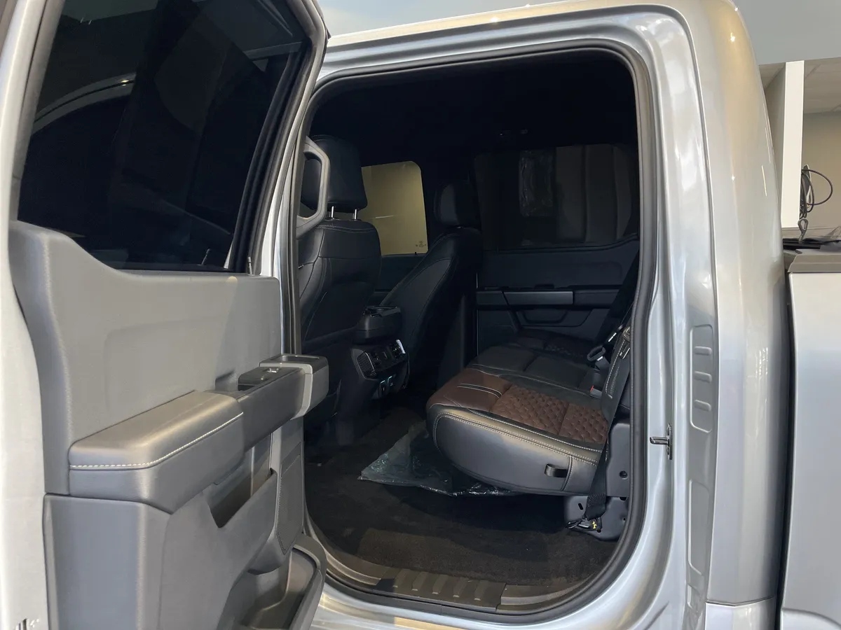 2024 Ford F-150 STX thumbnail 38
