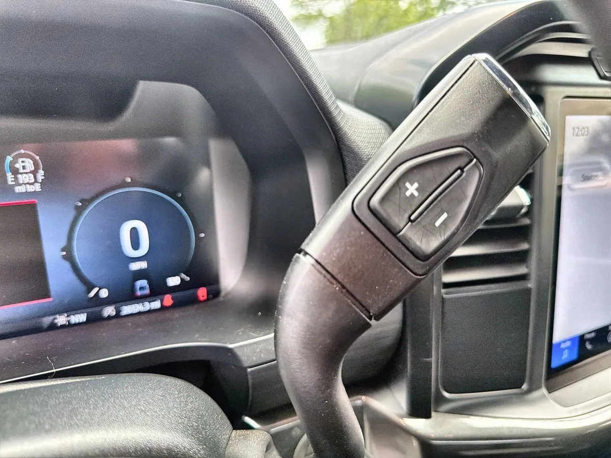 2024 Ford F-150 STX thumbnail 14