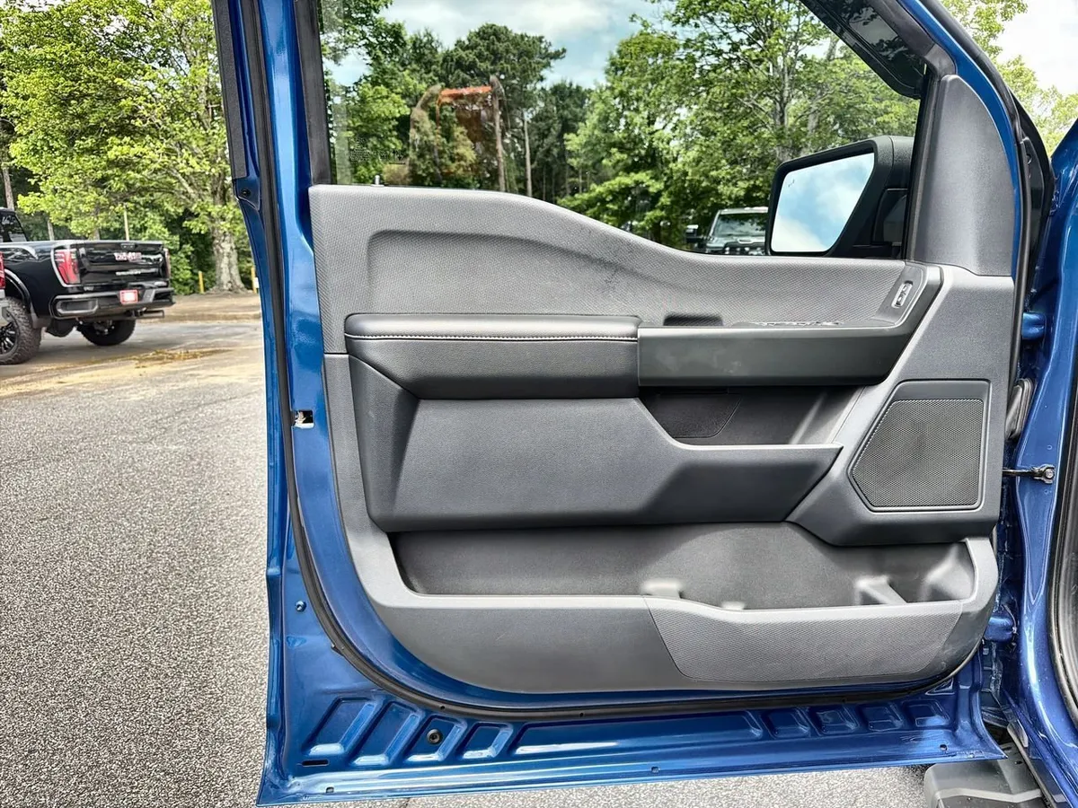 2024 Ford F-150 STX thumbnail 18