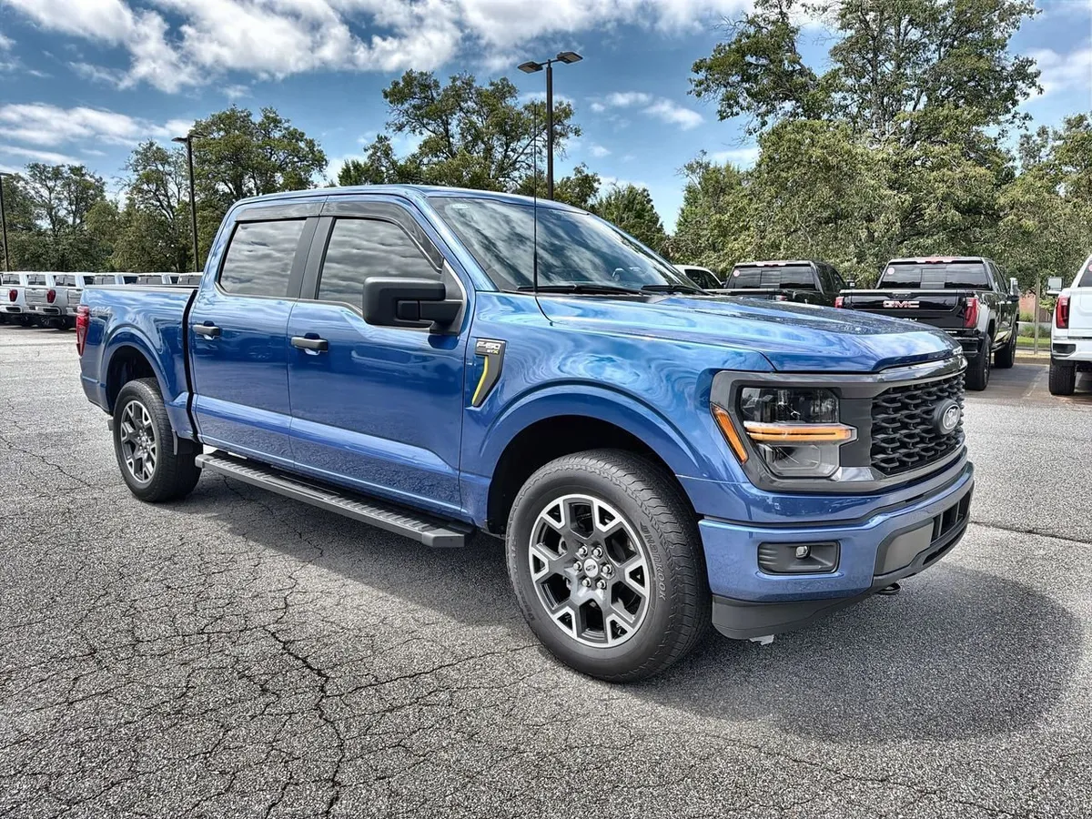 2024 Ford F-150 STX thumbnail 2