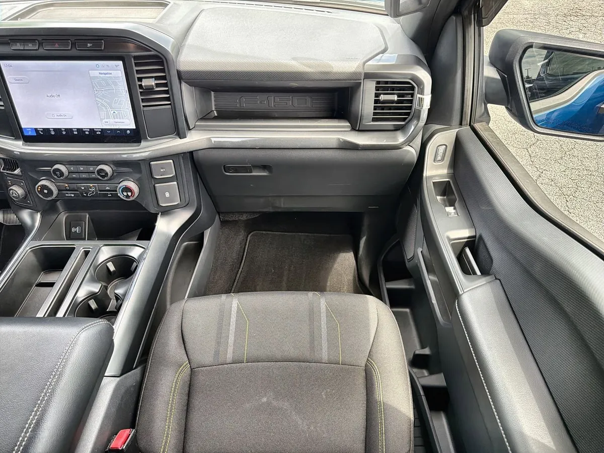 2024 Ford F-150 STX thumbnail 24