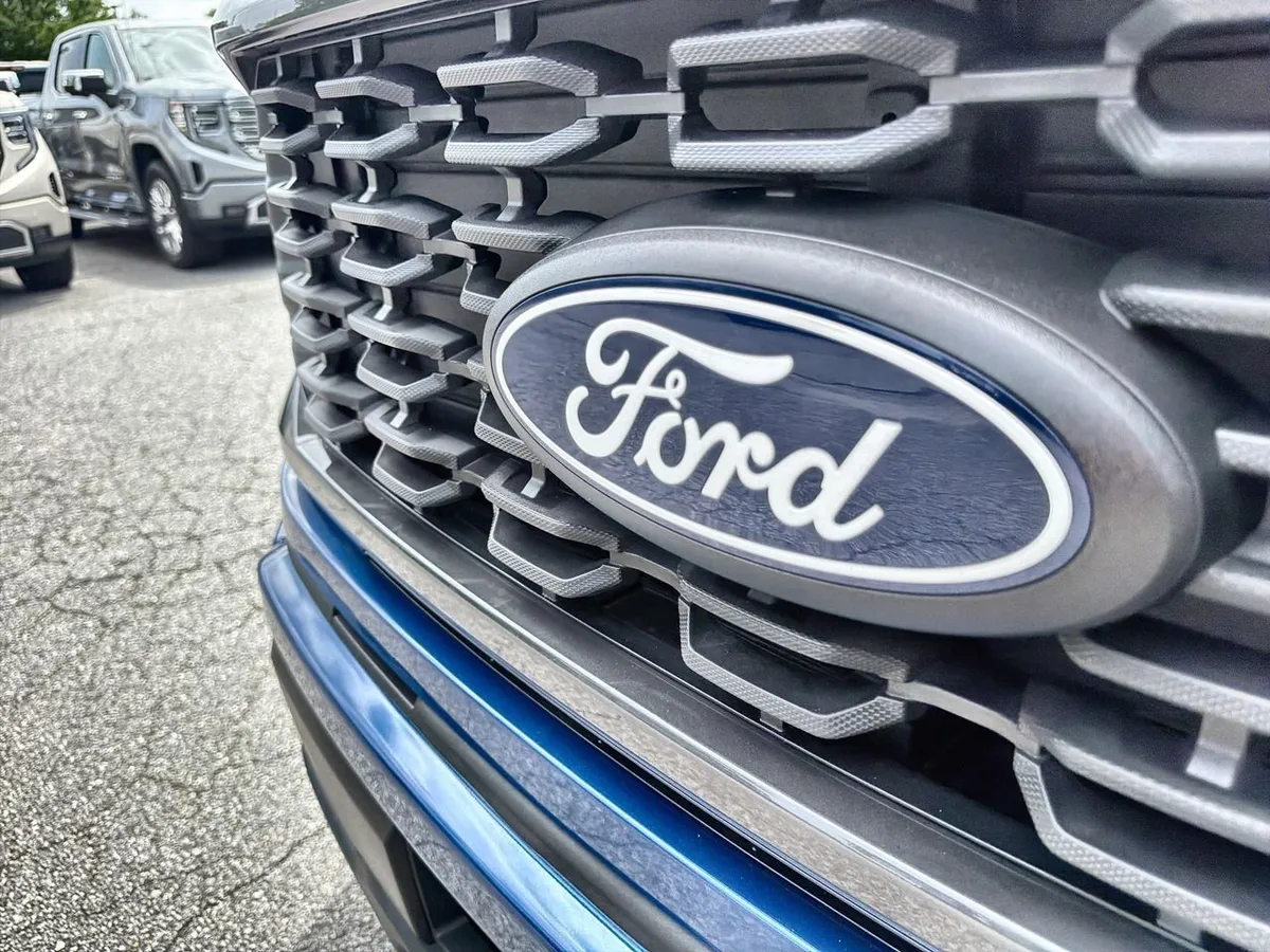2024 Ford F-150 STX thumbnail 26
