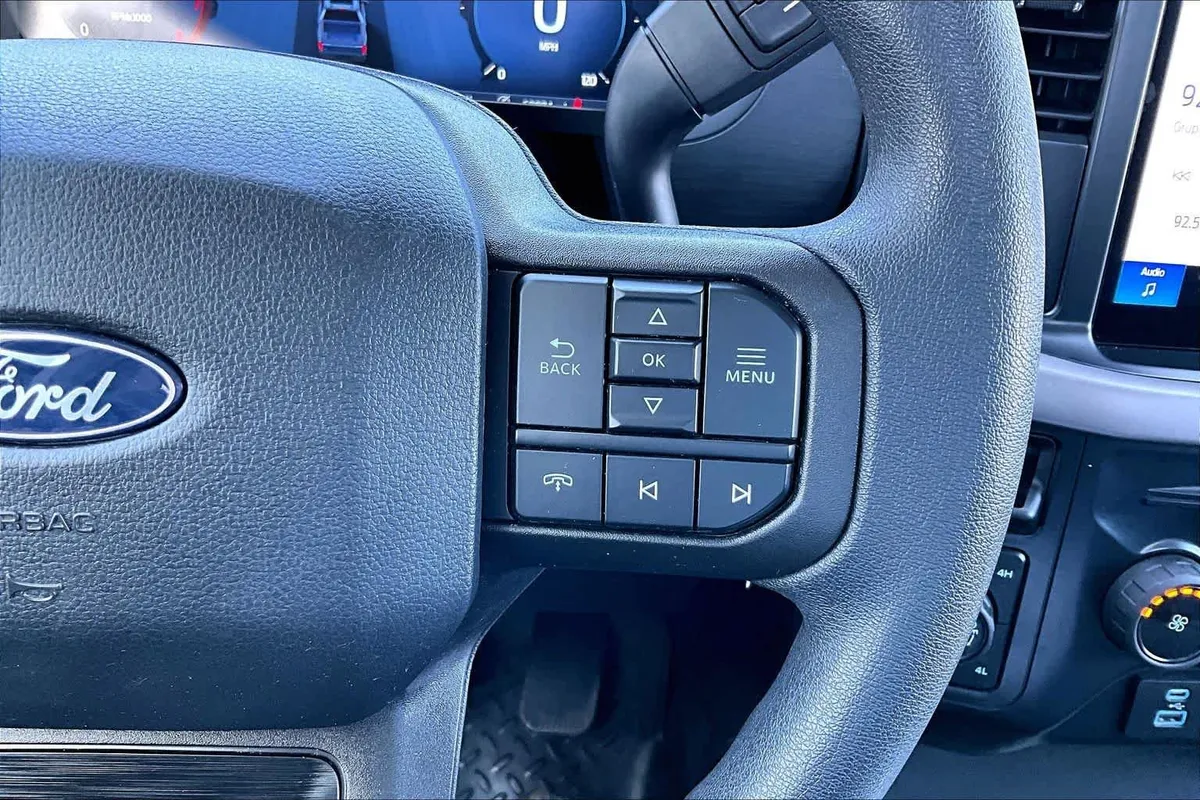 2024 Ford F-150 XL thumbnail 21