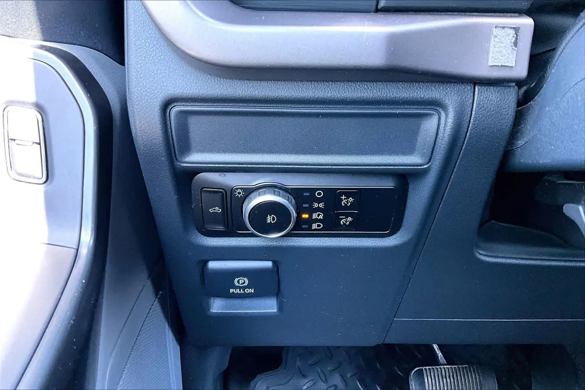 2024 Ford F-150 XL thumbnail 31