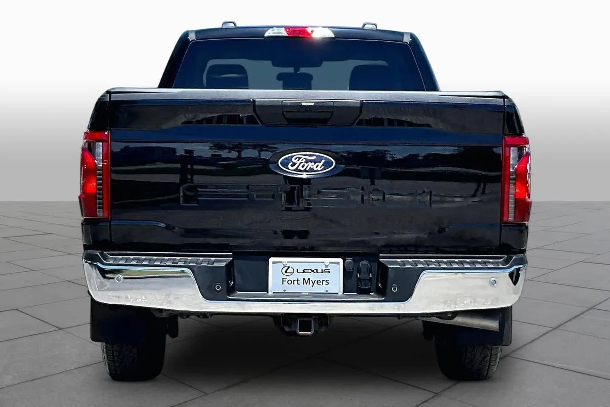 2024 Ford F-150 XL thumbnail 5