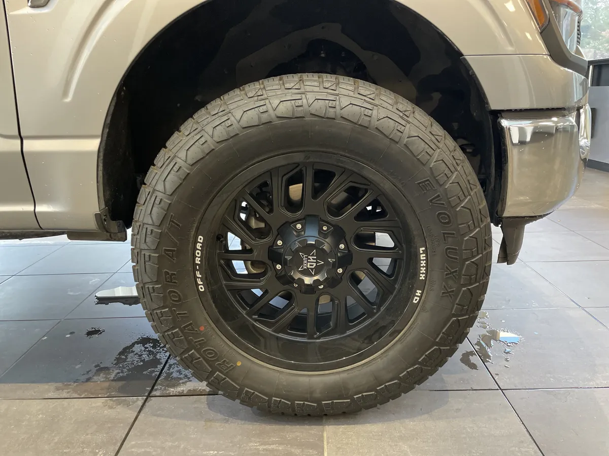 2024 Ford F-150 XL thumbnail 11