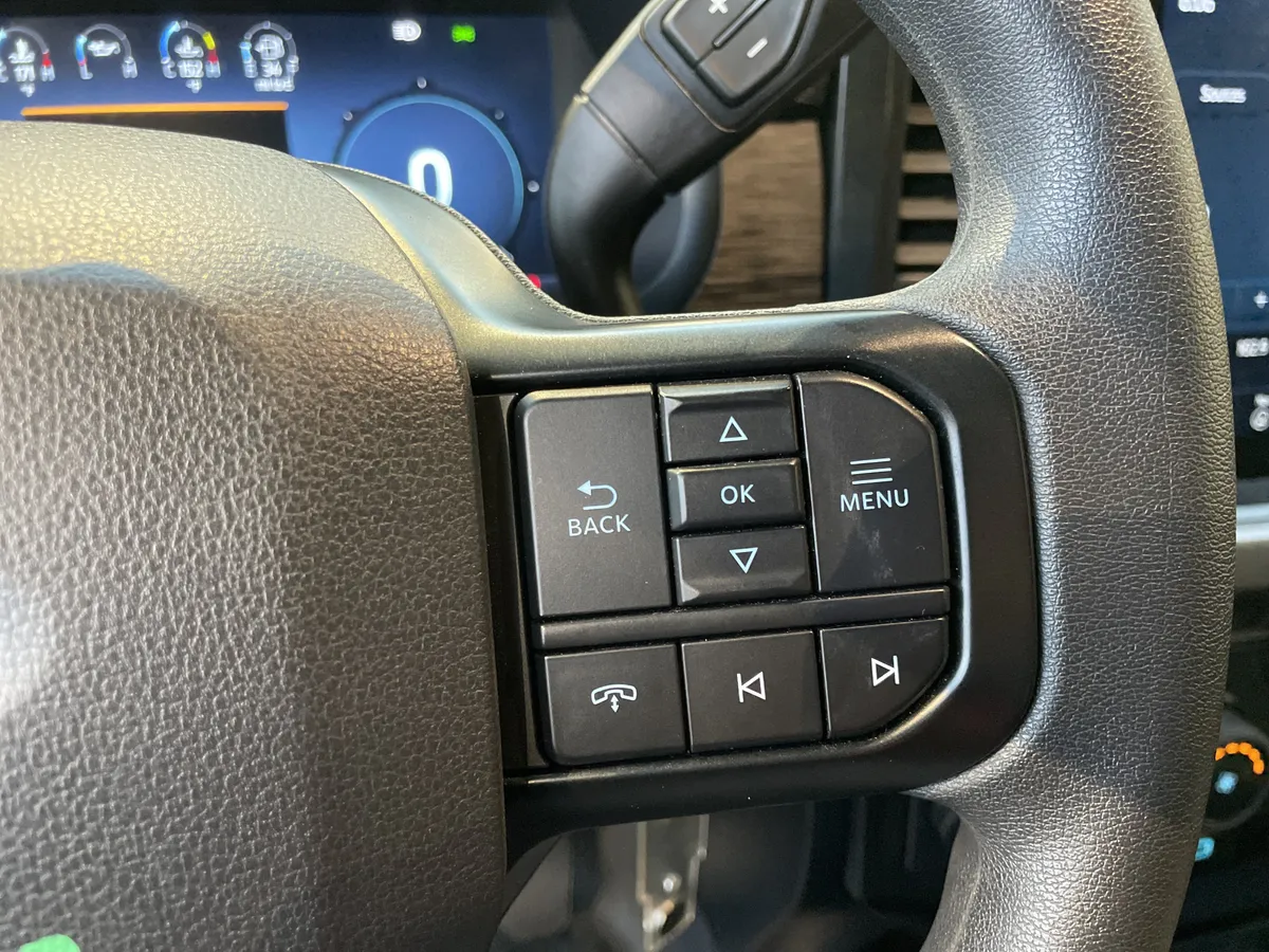 2024 Ford F-150 XL thumbnail 19