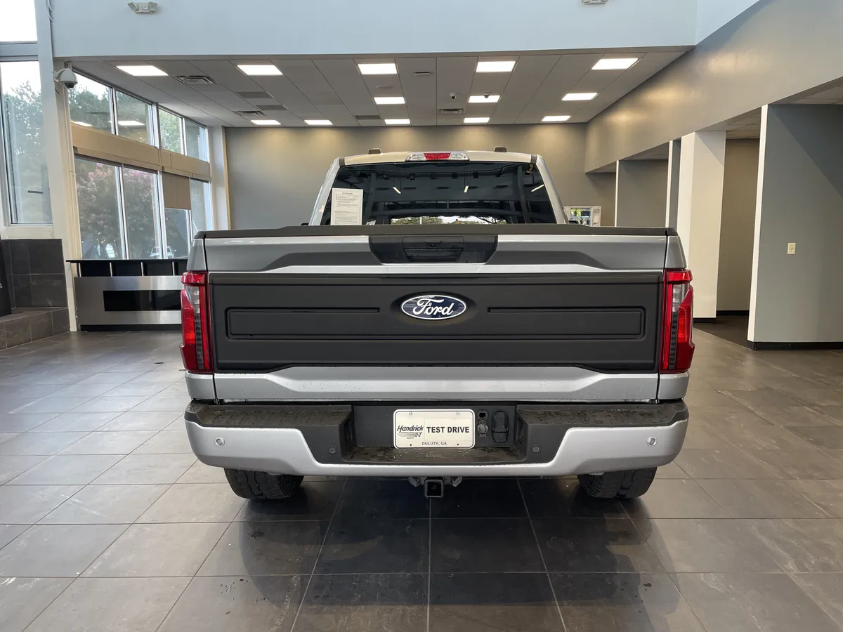 2024 Ford F-150 XL thumbnail 8