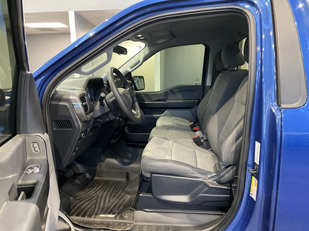 2024 Ford F-150 XL thumbnail 17