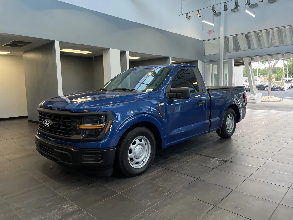 2024 Ford F-150 XL thumbnail 5
