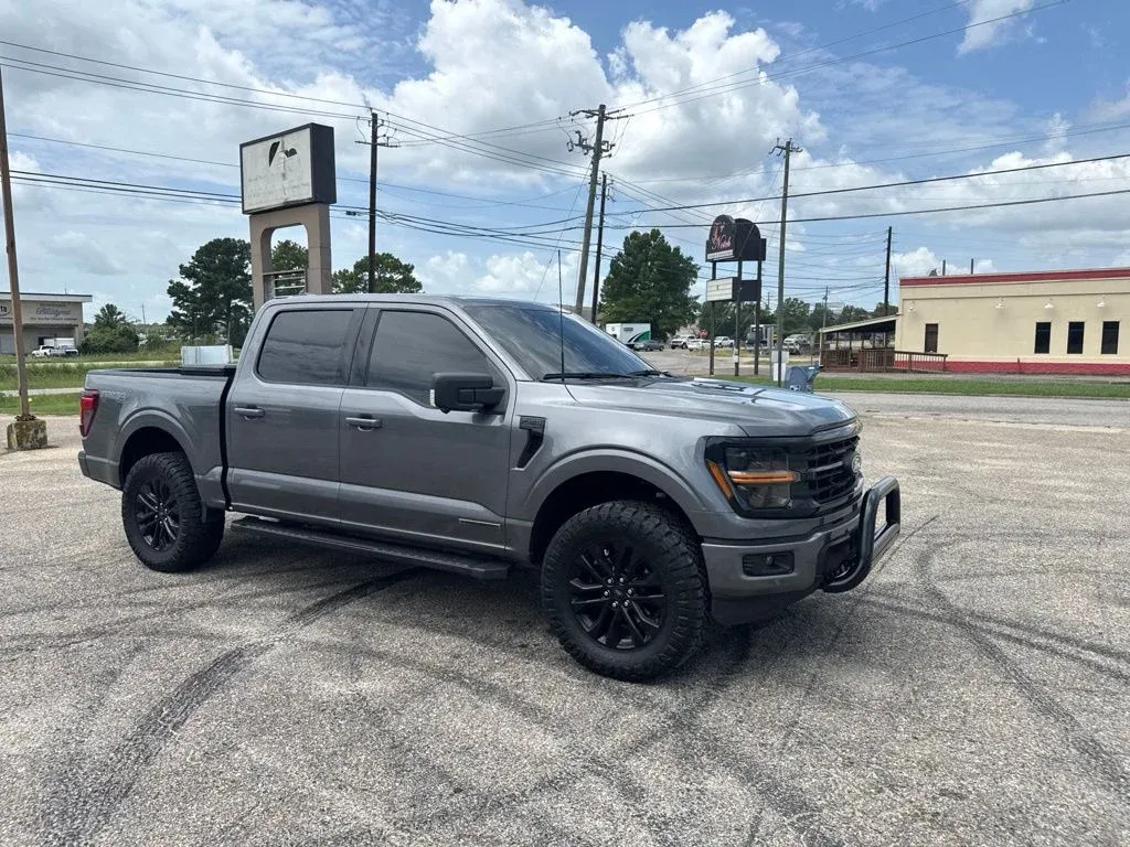 2024 Ford F-150 XLT thumbnail 18