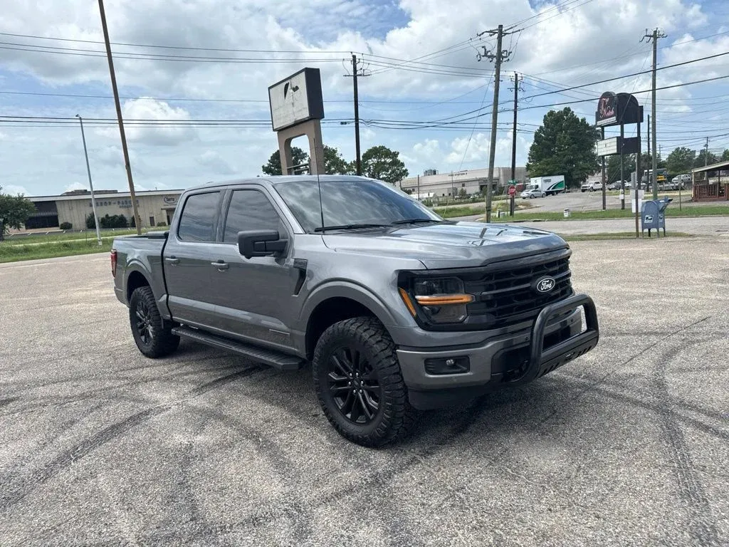 2024 Ford F-150 XLT thumbnail 19