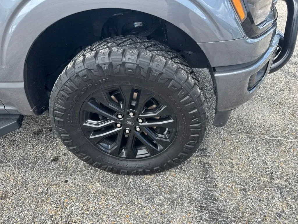 2024 Ford F-150 XLT thumbnail 21