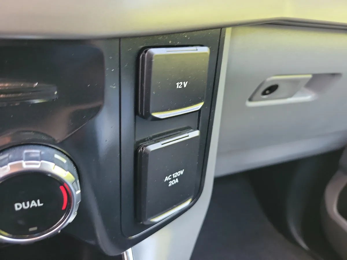 2024 Ford F-150 XLT thumbnail 18