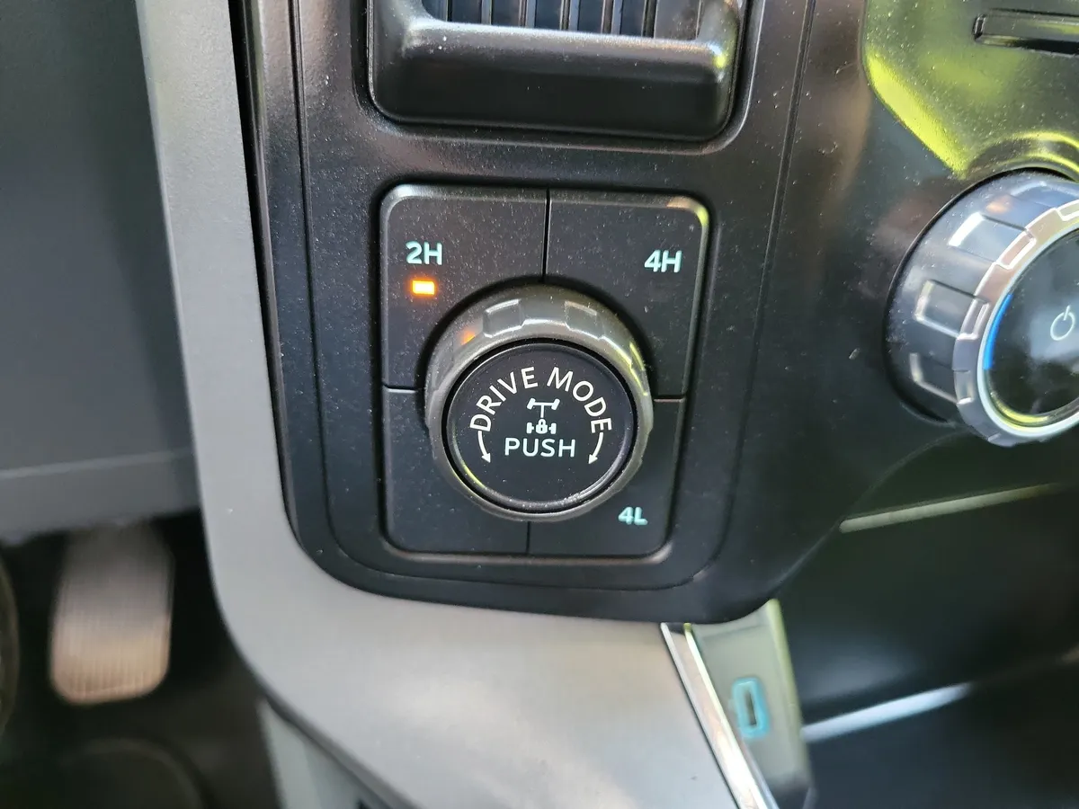 2024 Ford F-150 XLT thumbnail 20