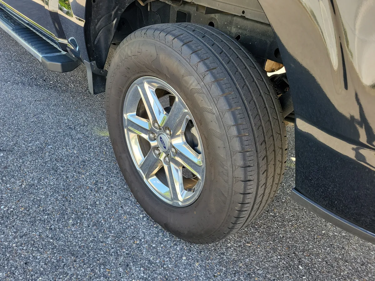 2024 Ford F-150 XLT thumbnail 26