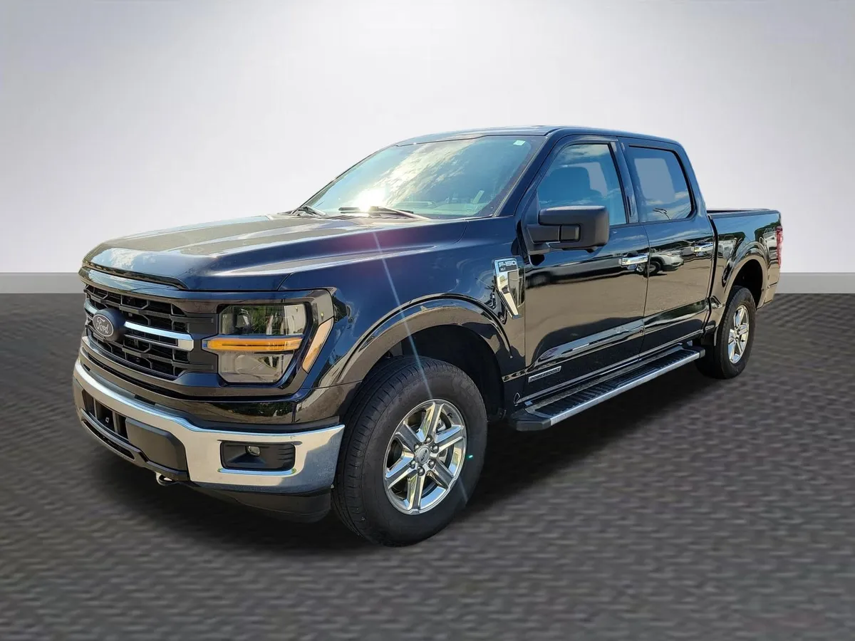 2024 Ford F-150 XLT thumbnail 3