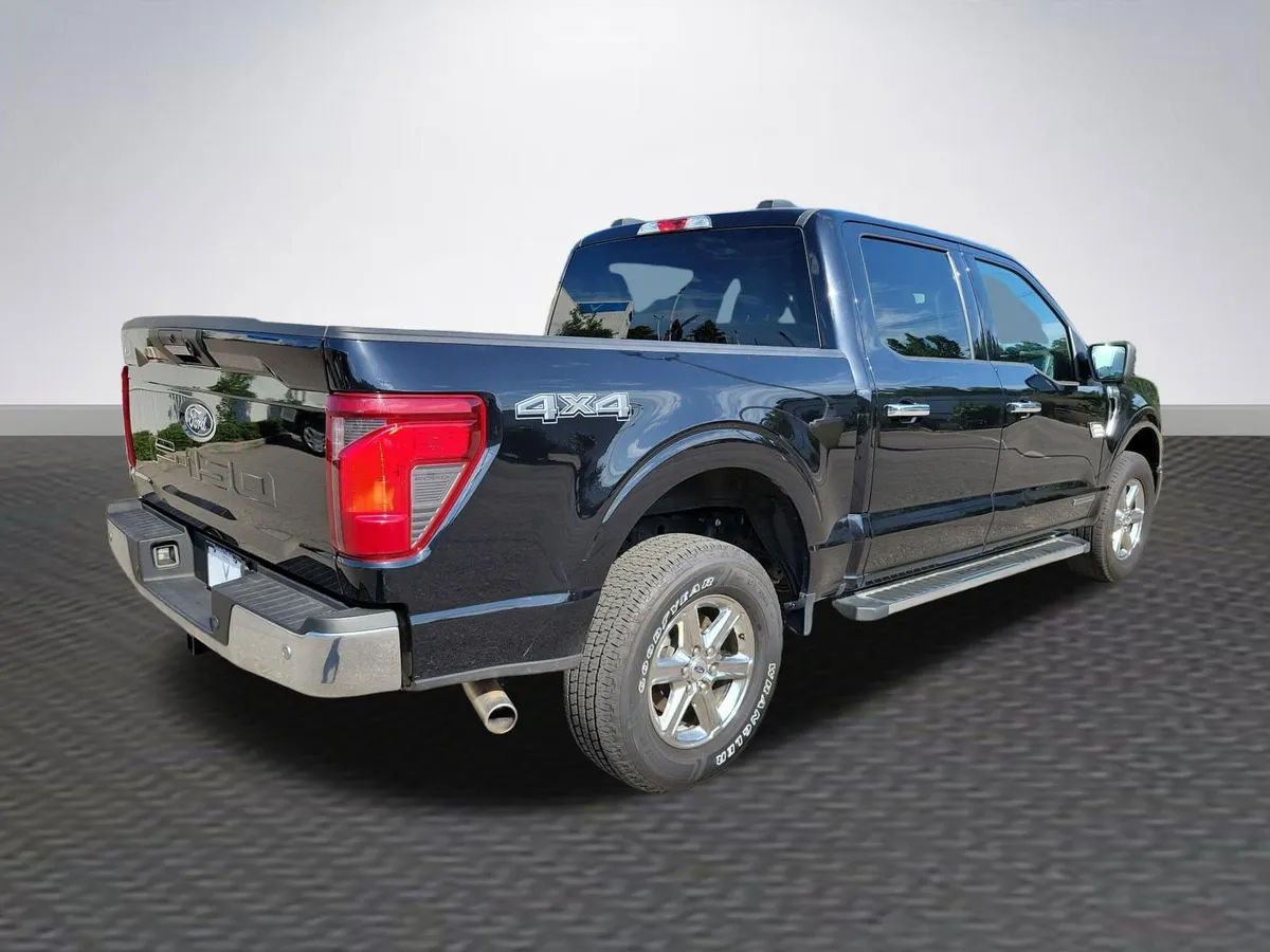 2024 Ford F-150 XLT thumbnail 5