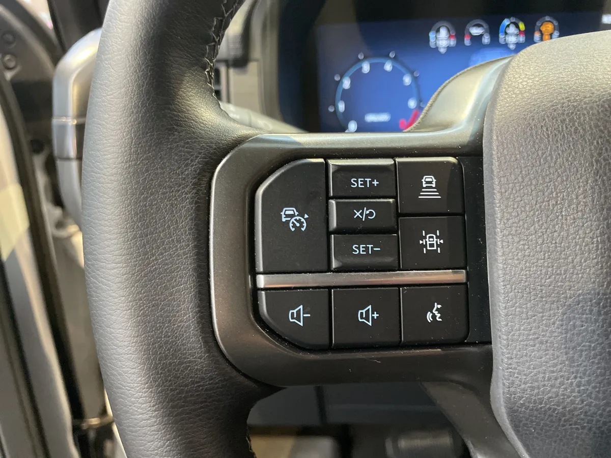 2024 Ford F-150 XLT thumbnail 18