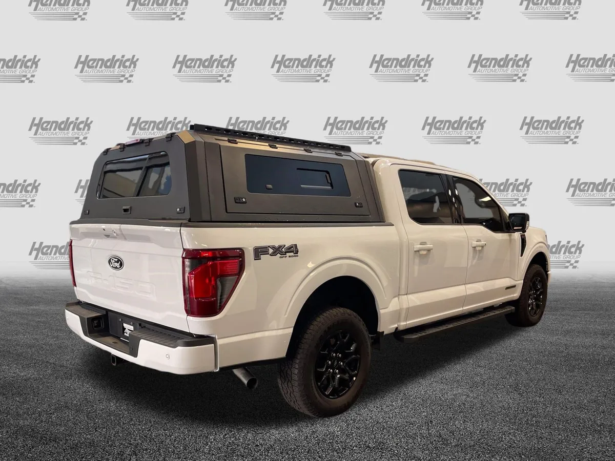 2024 Ford F-150 XLT thumbnail 9
