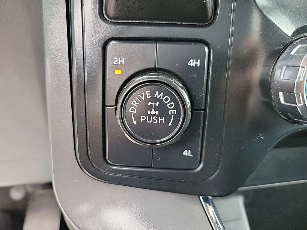 2024 Ford F-150 XLT thumbnail 18