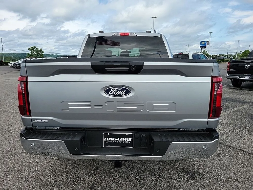 2024 Ford F-150 XLT thumbnail 6