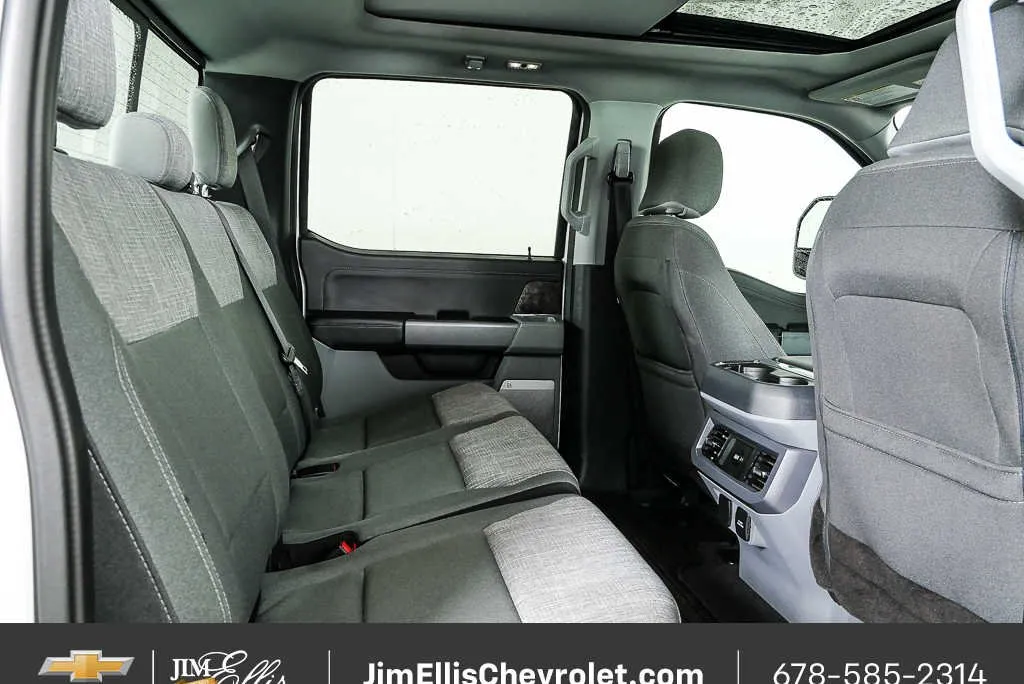 2024 Ford F-250 XLT thumbnail 21