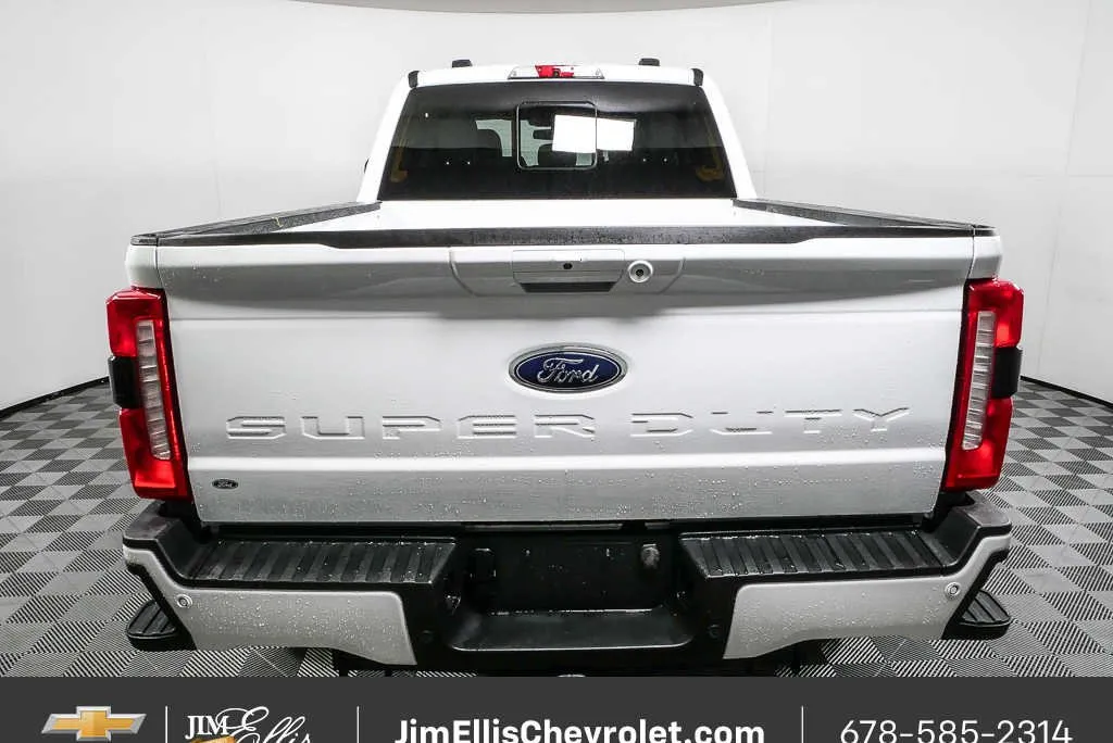2024 Ford F-250 XLT thumbnail 27