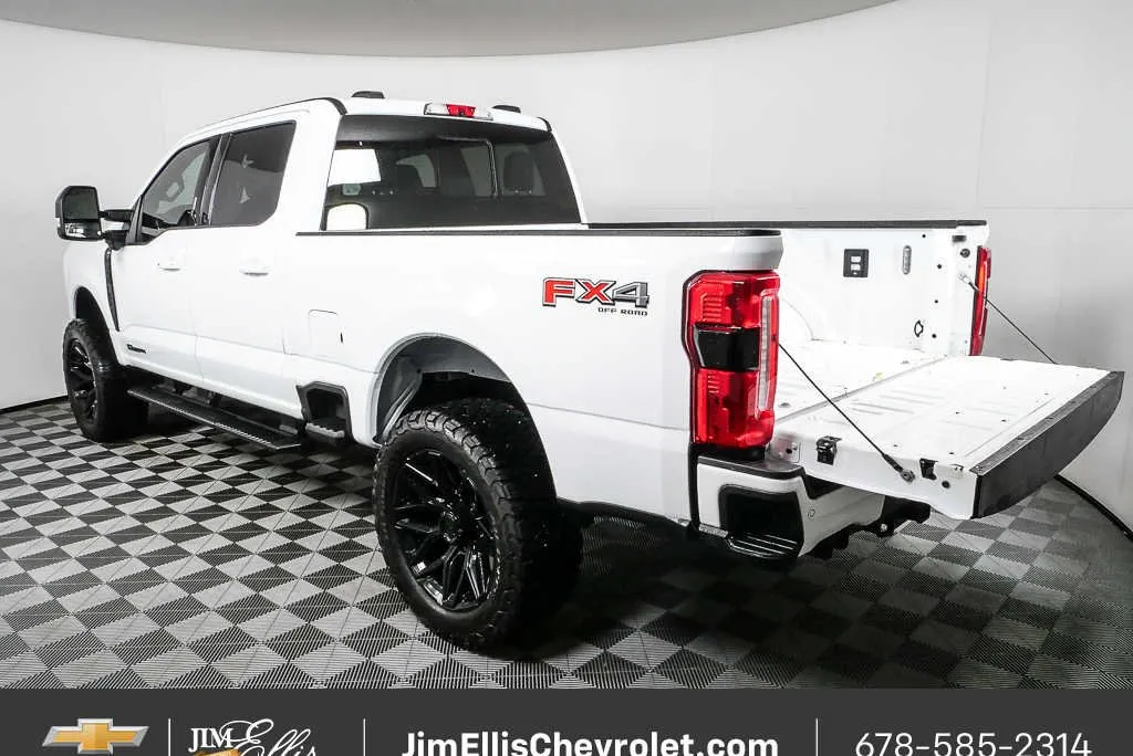 2024 Ford F-250 XLT thumbnail 31
