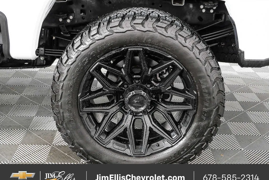 2024 Ford F-250 XLT thumbnail 35