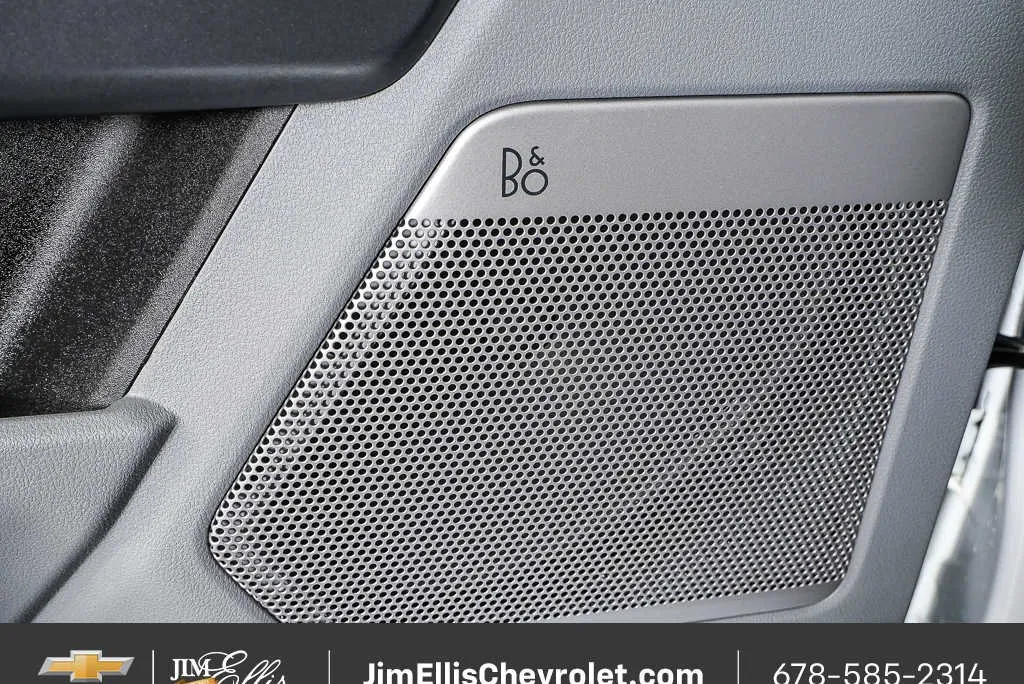2024 Ford F-250 XLT thumbnail 7