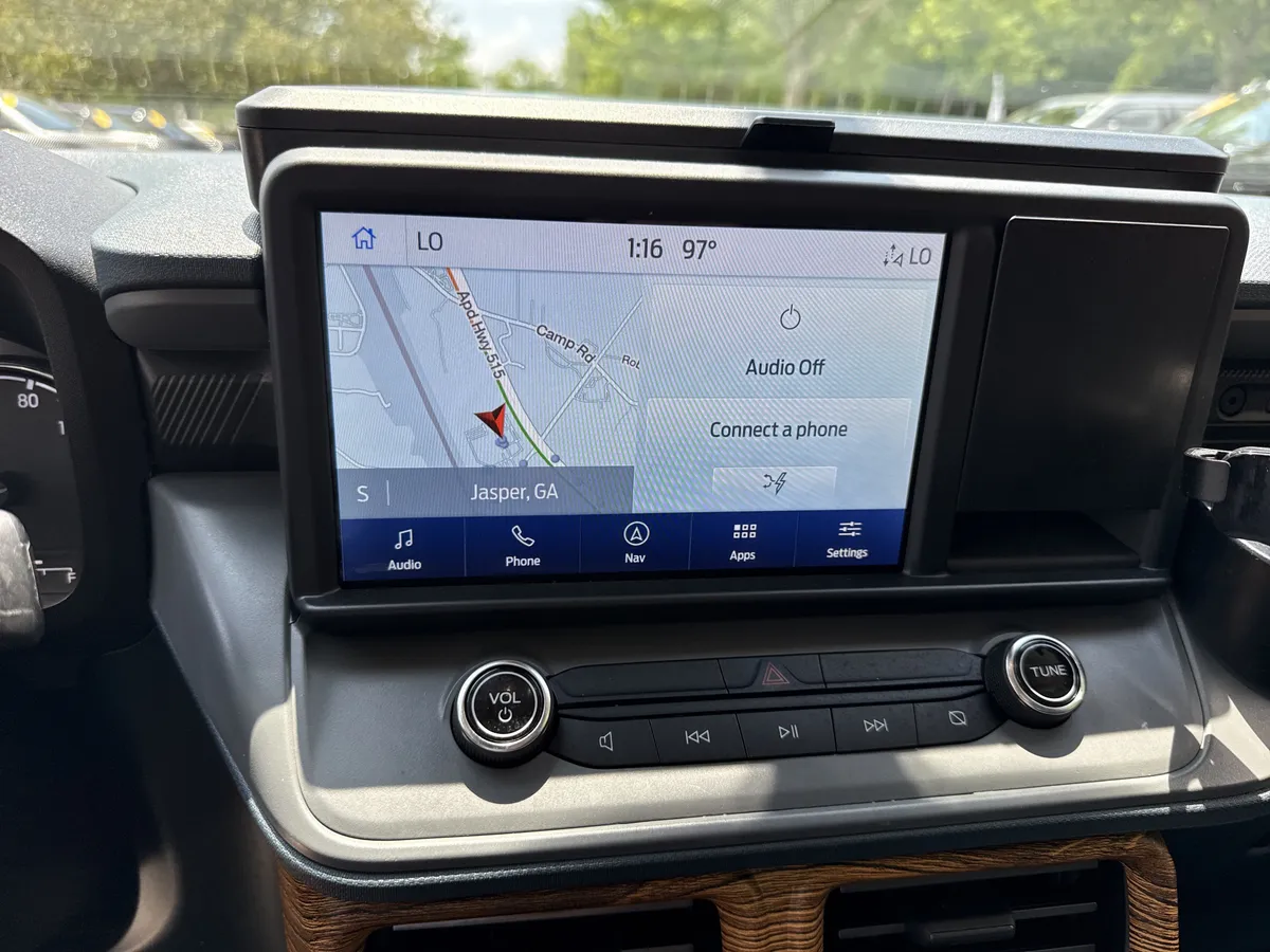 2024 Ford Maverick LARIAT thumbnail 27
