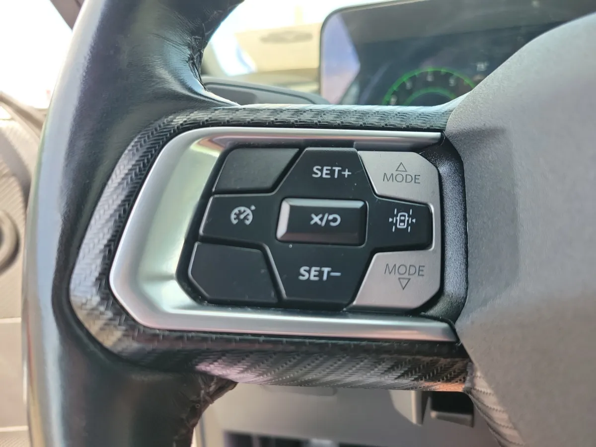 2024 Ford Mustang EcoBoost Premium thumbnail 15