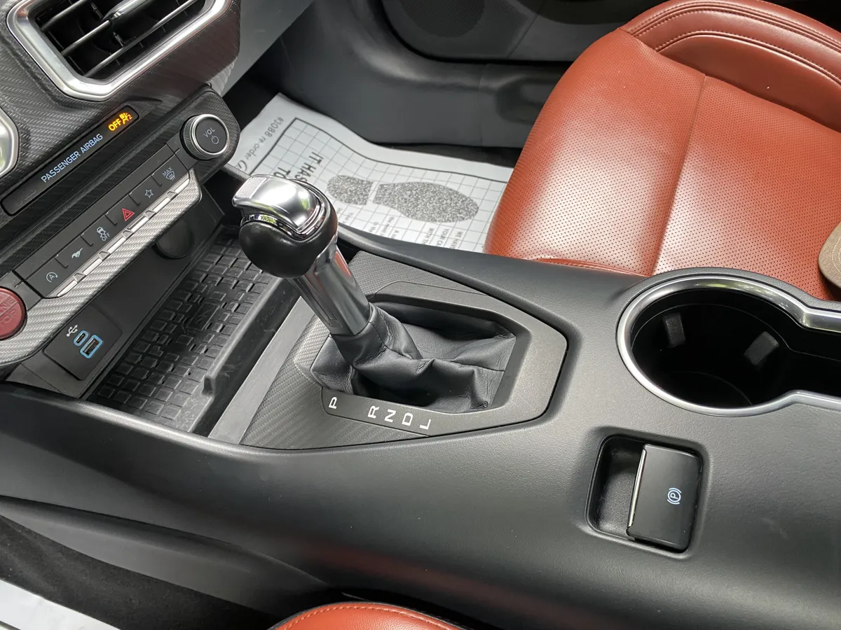 2024 Ford Mustang EcoBoost Premium thumbnail 28