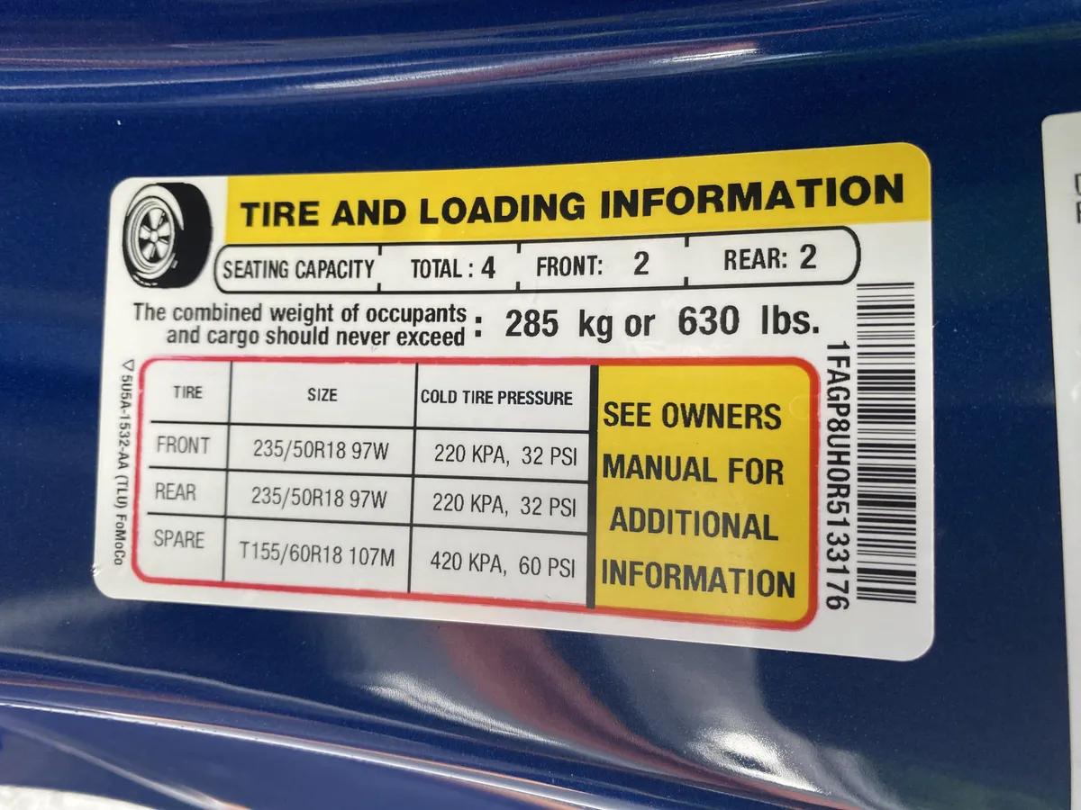 2024 Ford Mustang EcoBoost Premium thumbnail 36