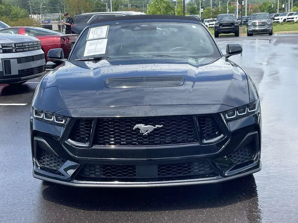 2024 Ford Mustang GT Premium thumbnail 8