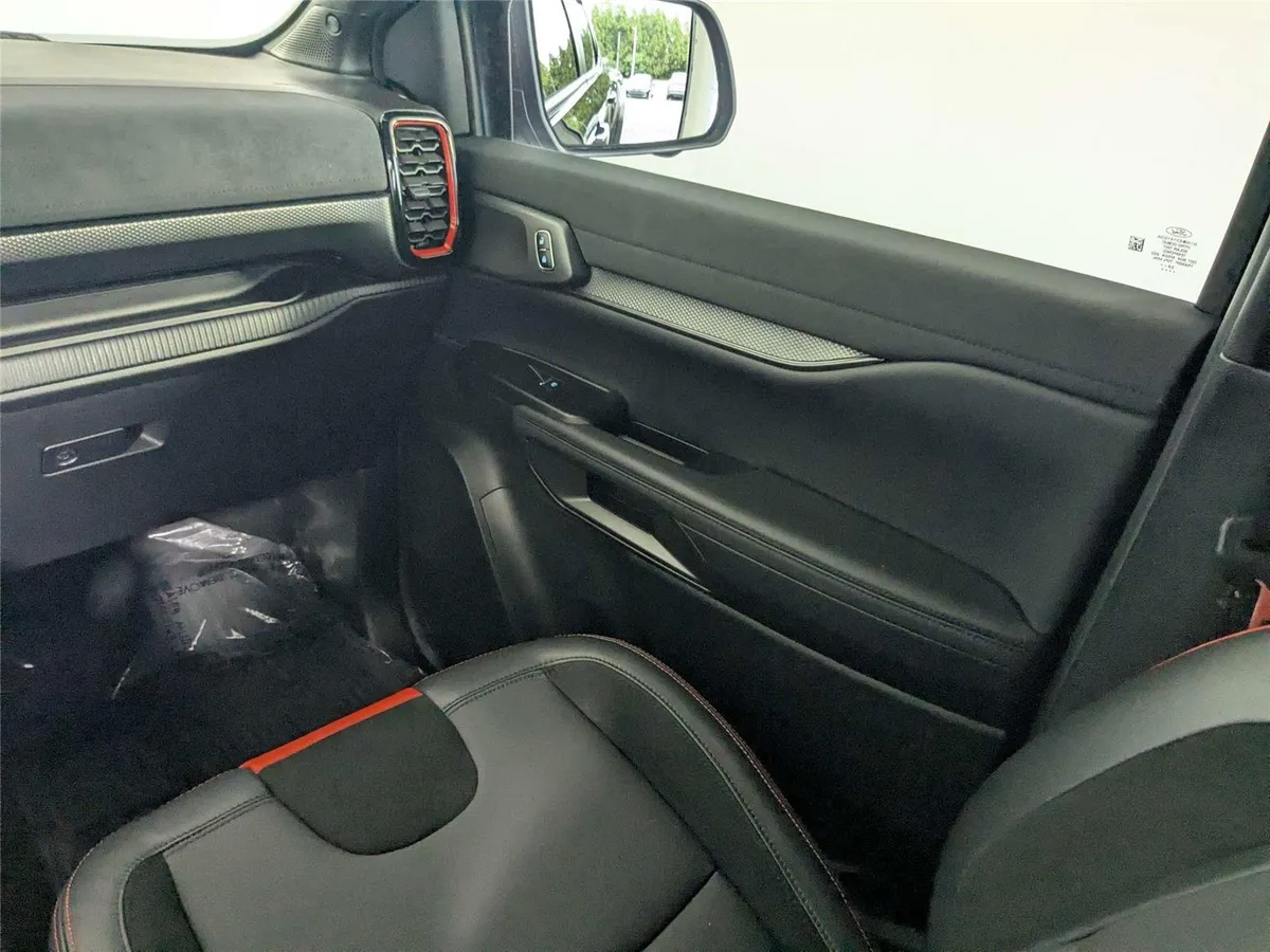 2024 Ford Ranger Raptor thumbnail 38