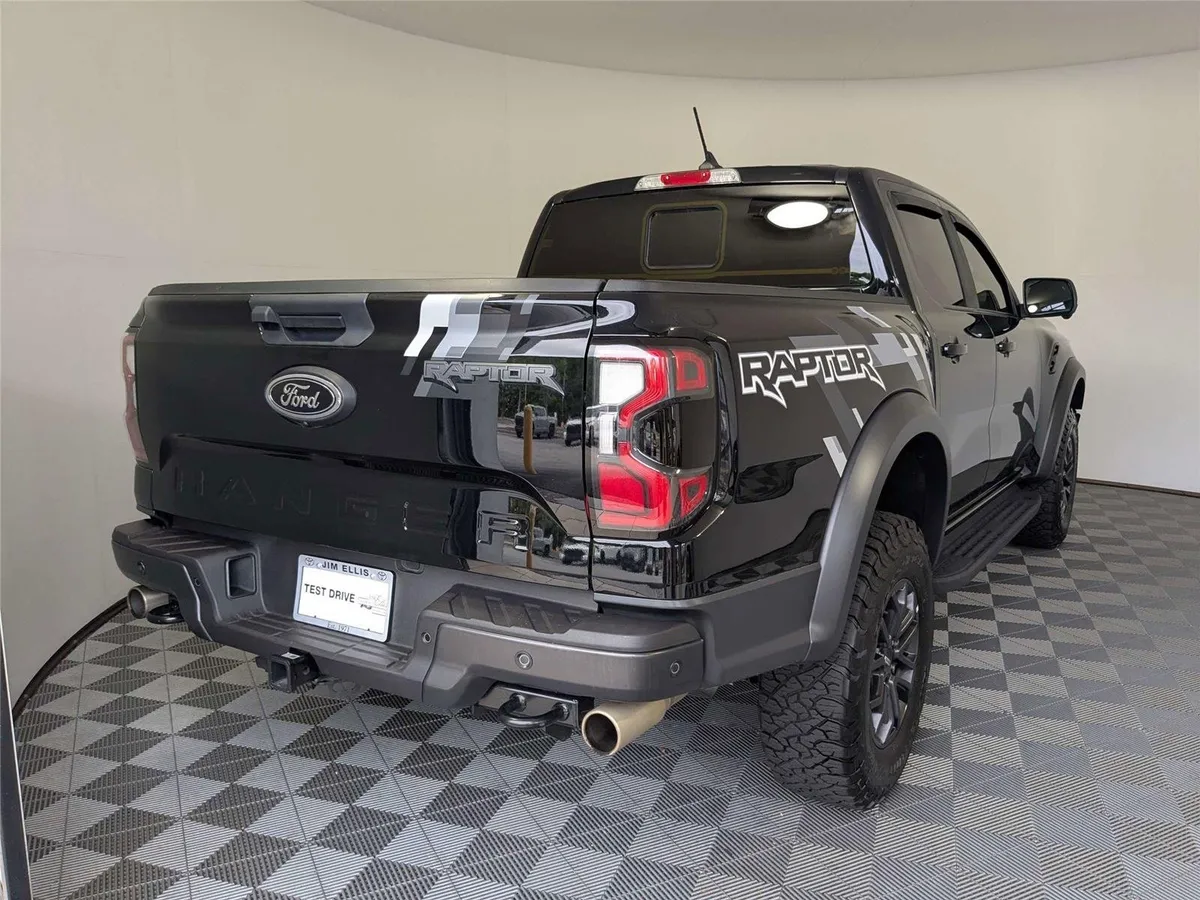 2024 Ford Ranger Raptor thumbnail 5